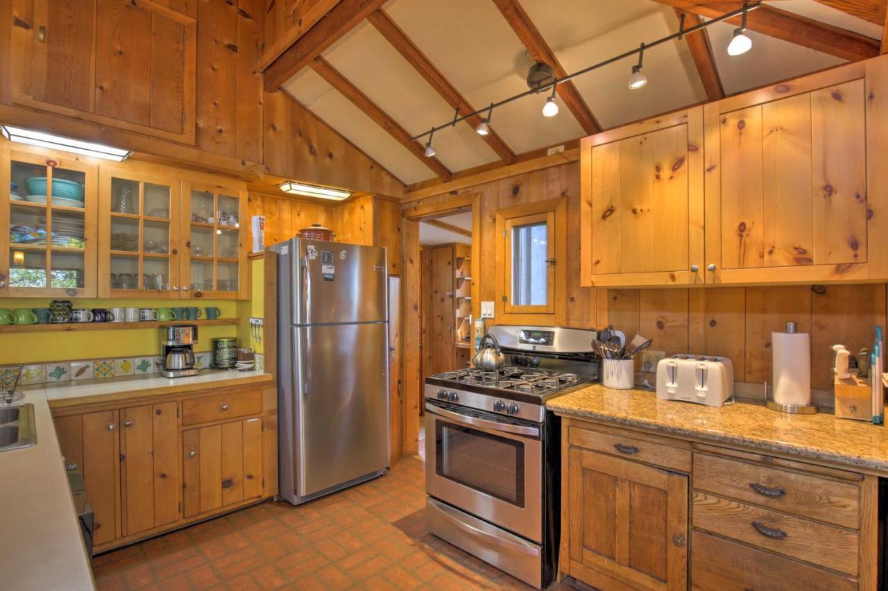 Hillside Home With Deck And Views Of Tomales Bay! Inverness Buitenkant foto